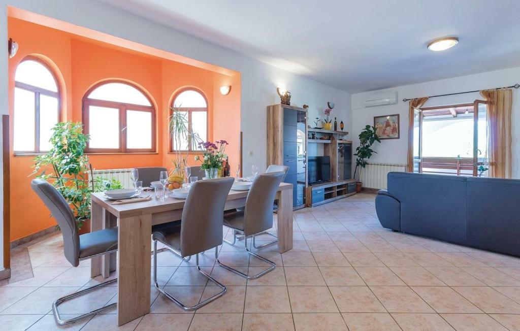 Klaudija Apartment Pula